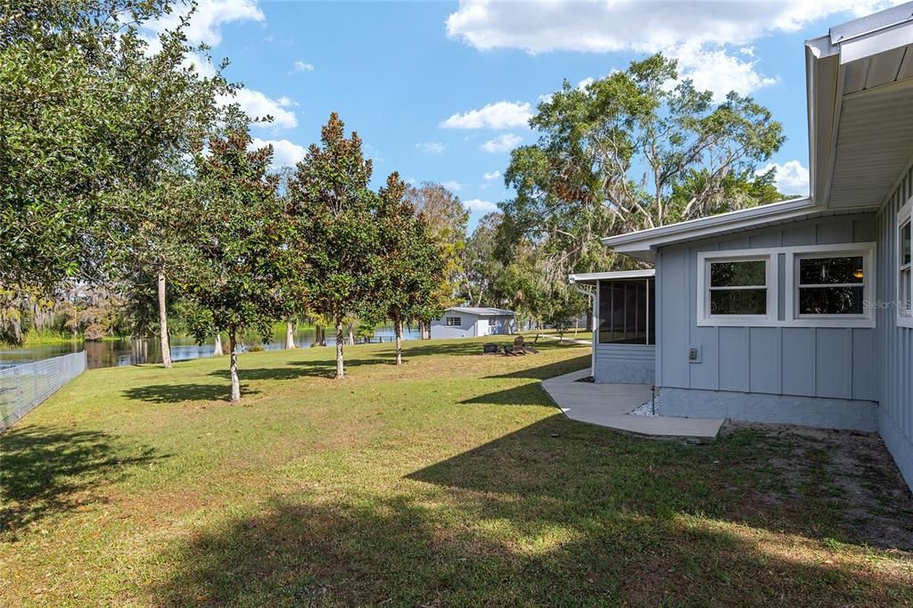 For Sale: $899,000 (3 beds, 2 baths, 1768 Square Feet)