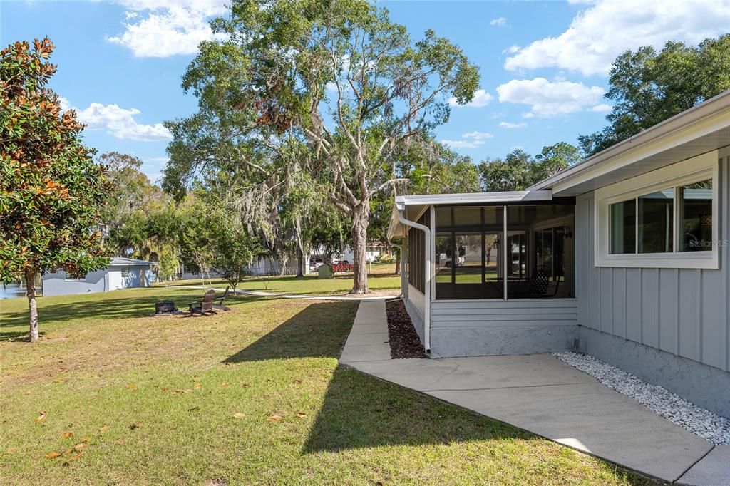 For Sale: $899,000 (3 beds, 2 baths, 1768 Square Feet)