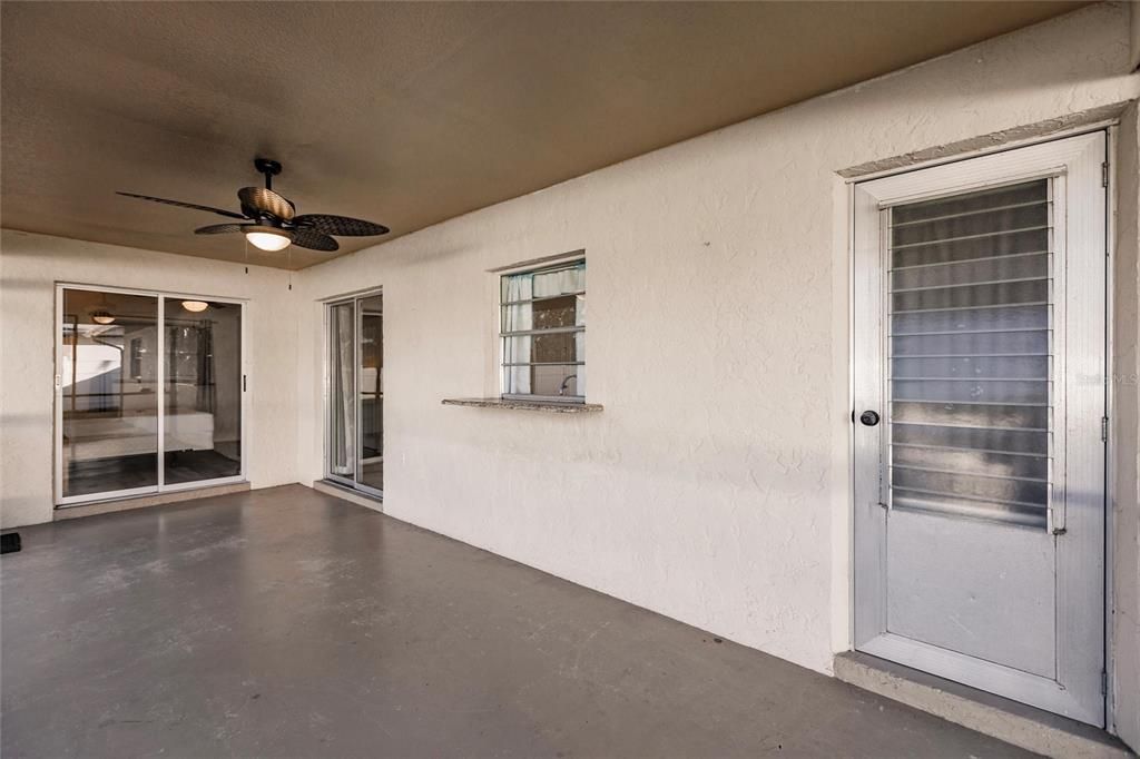 For Sale: $259,000 (3 beds, 2 baths, 1120 Square Feet)