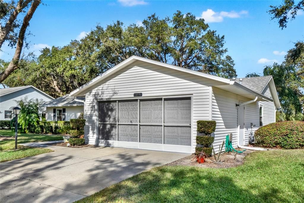 Active With Contract: $269,900 (3 beds, 2 baths, 1438 Square Feet)