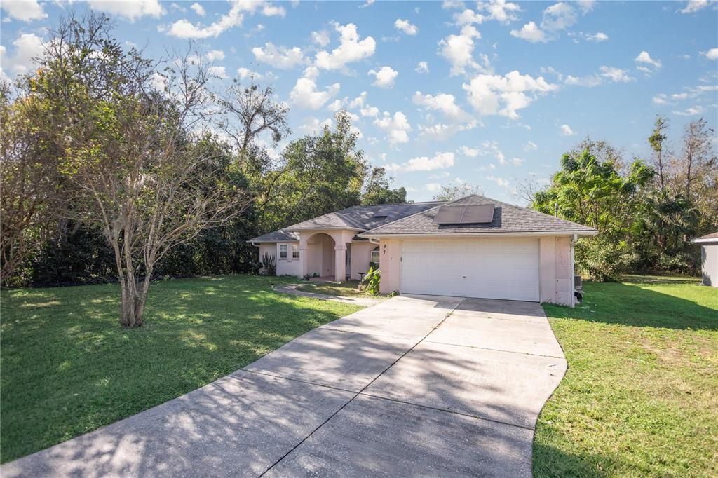 For Sale: $235,000 (3 beds, 2 baths, 1644 Square Feet)