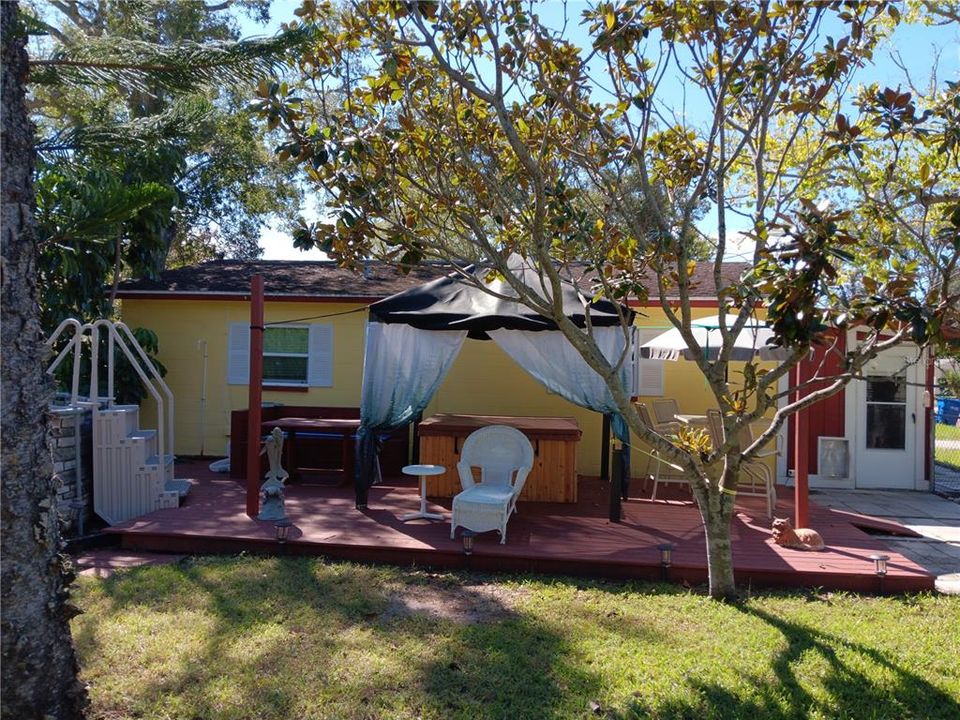 PATIO SIDE VIEW