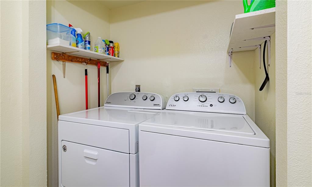 1/2 Bathroom/Laundry