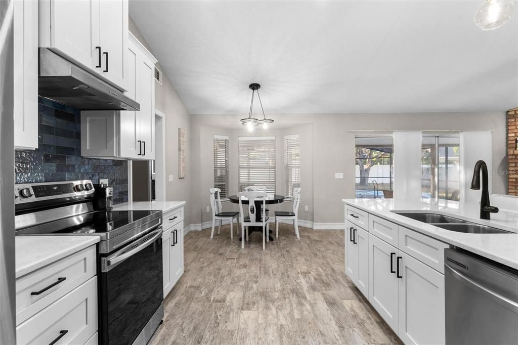 Kitchen and Living Room / Fireplace