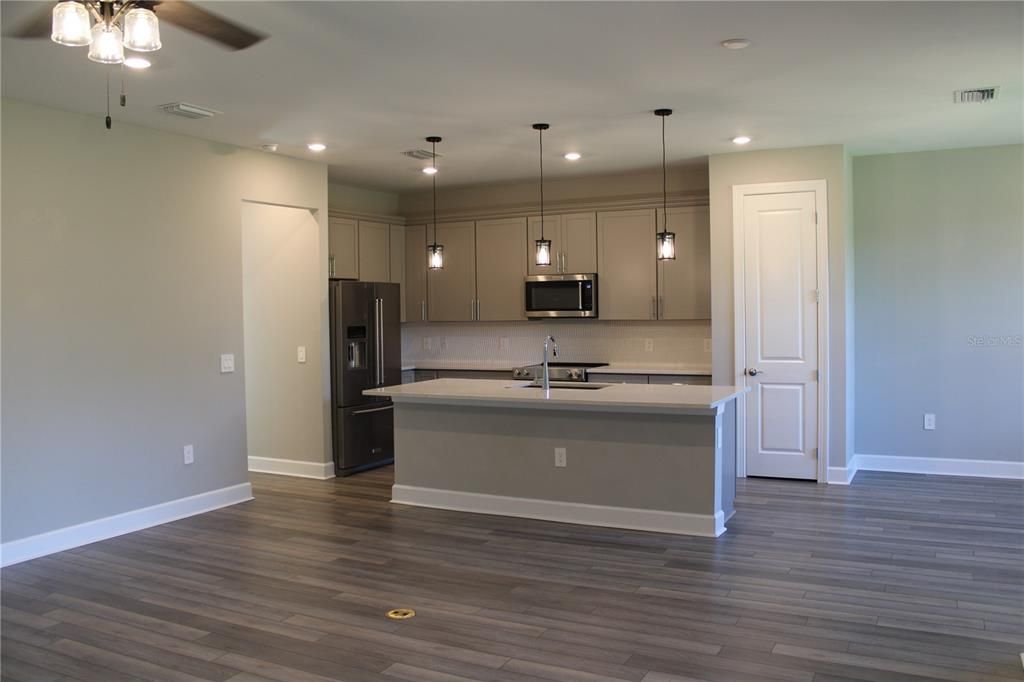 Kitchen/ dining area