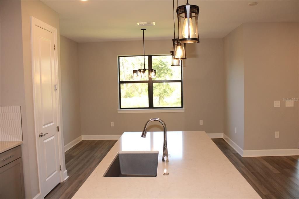 Kitchen/ dining area