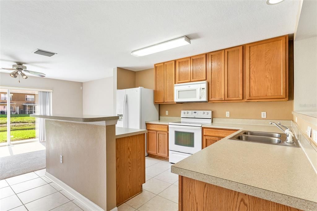 For Sale: $246,900 (3 beds, 2 baths, 1640 Square Feet)