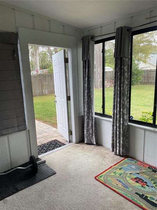 Florida room to outside patio