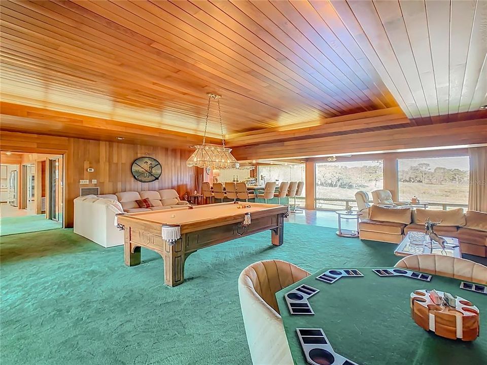 For Sale: $625,000 (5 beds, 5 baths, 6500 Square Feet)