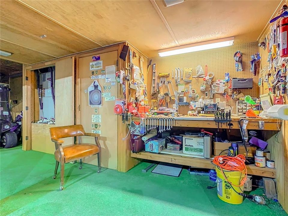 For Sale: $625,000 (5 beds, 5 baths, 6500 Square Feet)