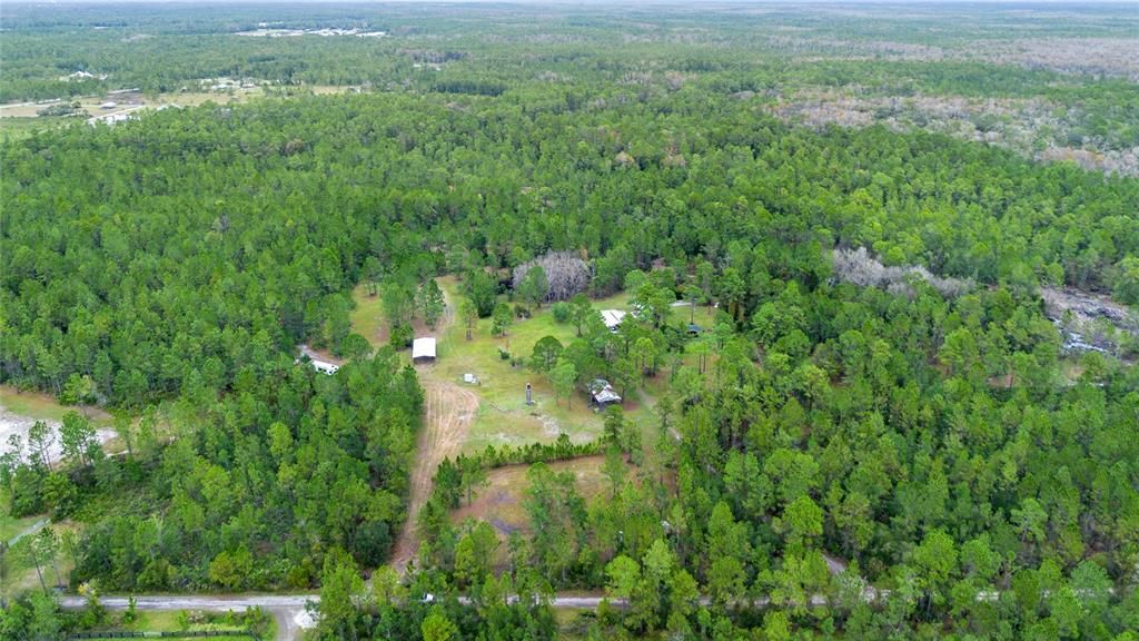 На продажу: $399,000 (14.19 acres)