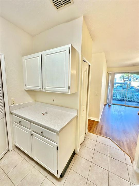 For Sale: $269,900 (3 beds, 2 baths, 1243 Square Feet)