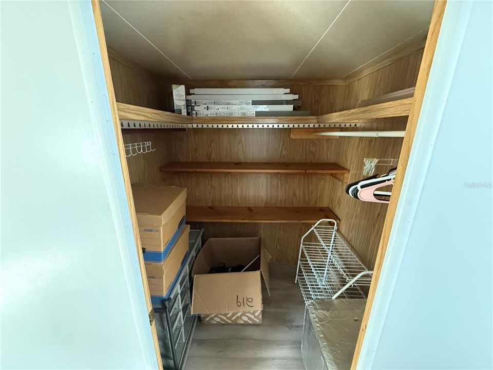 Additional walk-in closet