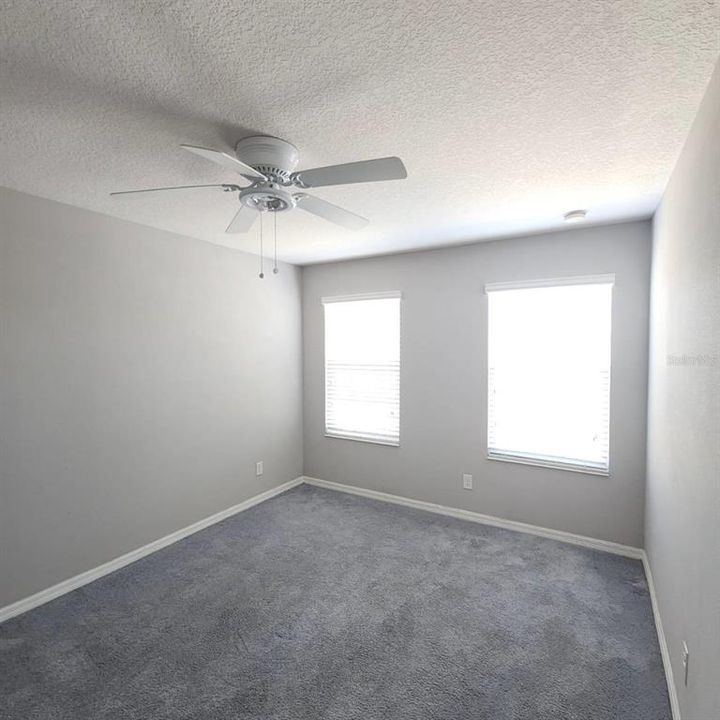 For Rent: $2,950 (3 beds, 2 baths, 1906 Square Feet)