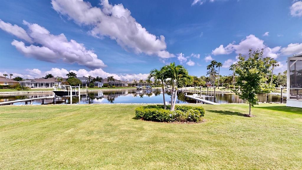 Lagoon view, dock easement is already in place to be built