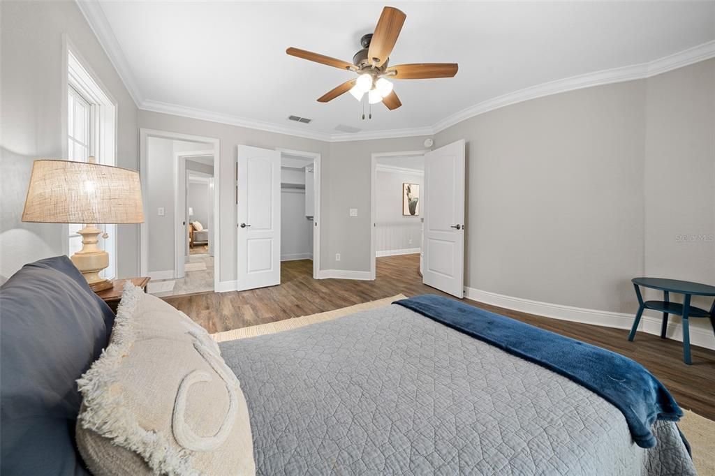 Upstairs Bedroom Walk-In Closet