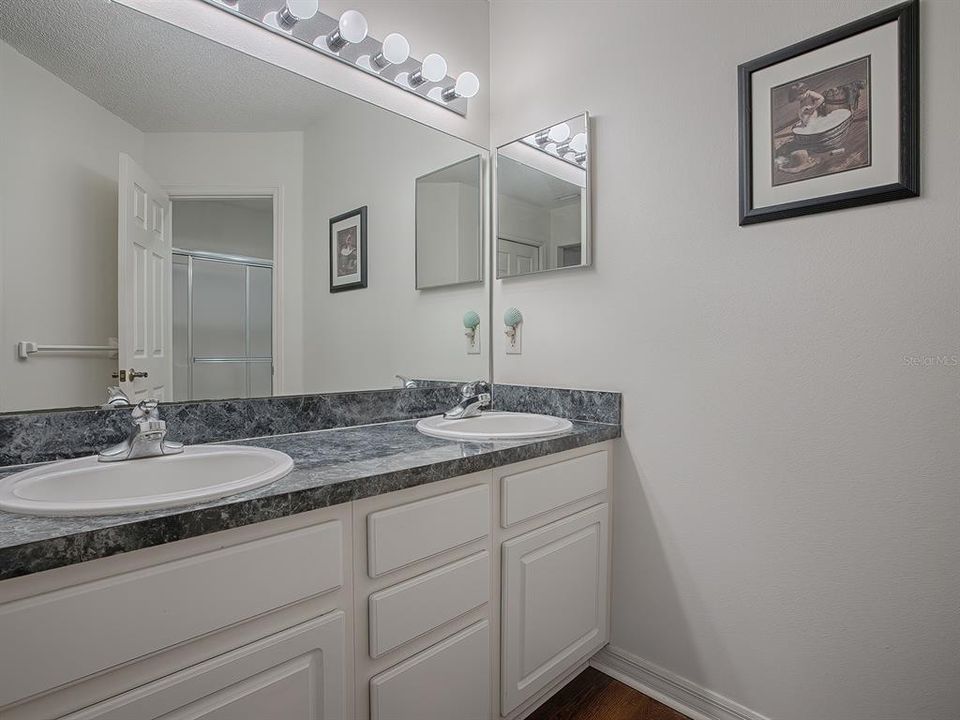 DUAL SINKS IN THE MASTER BATH VANITY