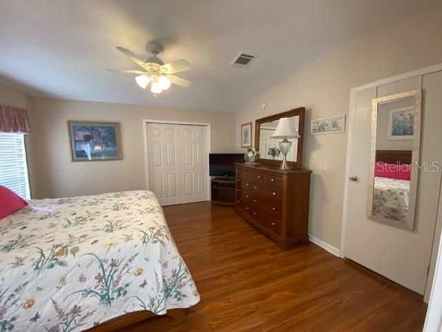 For Sale: $385,000 (2 beds, 2 baths, 1623 Square Feet)