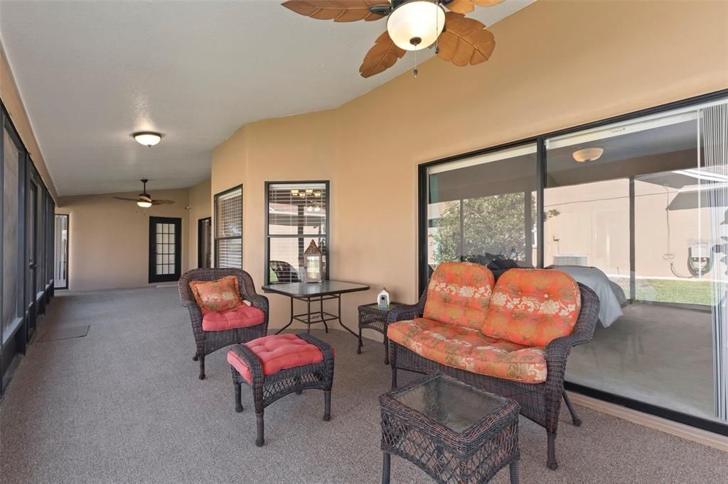 For Sale: $349,990 (3 beds, 2 baths, 1948 Square Feet)