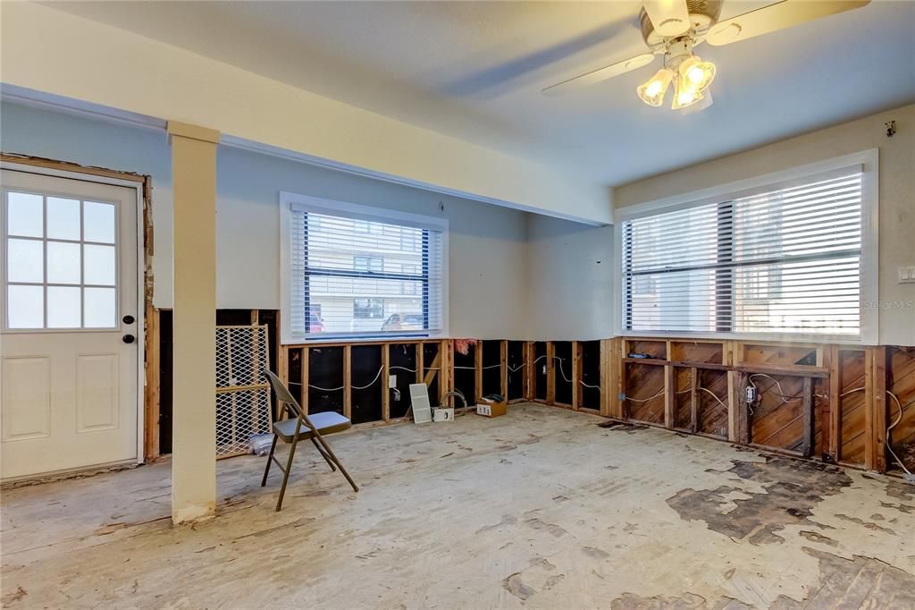 From Dining Room Table into Living Room - Lots of Natural Light