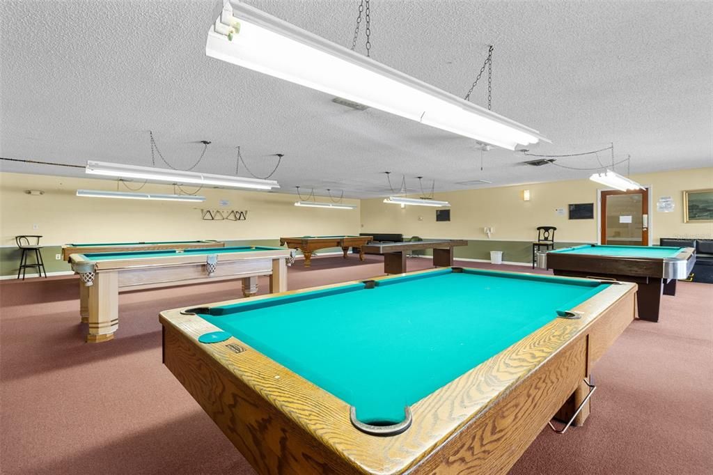 clubhouse-billiards