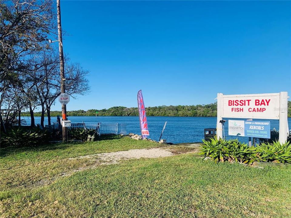 PRIVATE BOAT LAUNCH