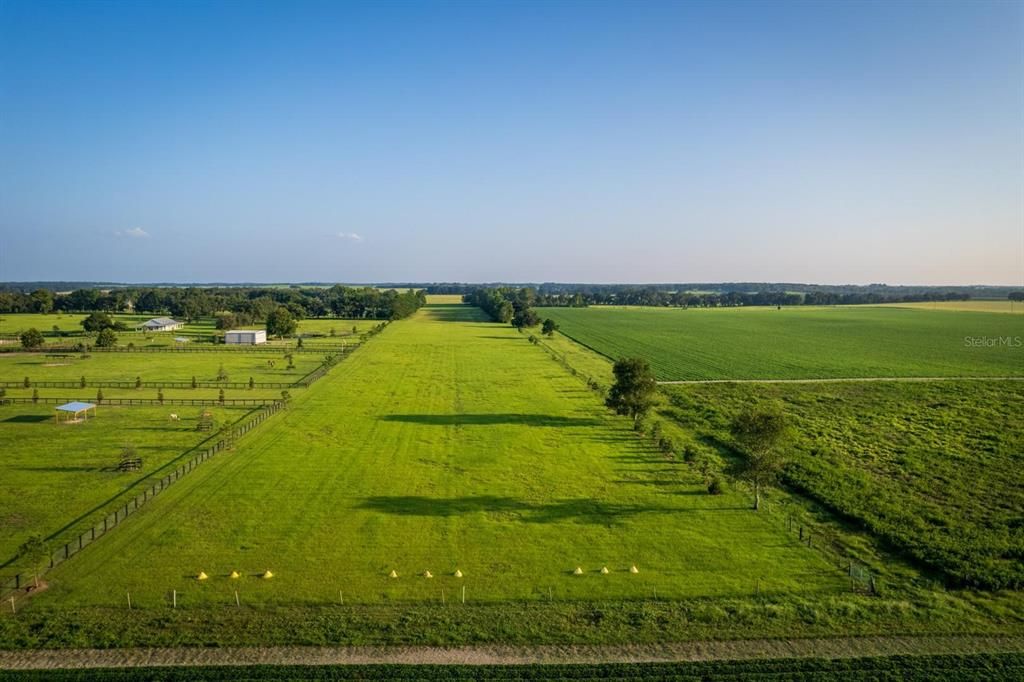 2,700 ft Runway for your Airplane and riding your horses