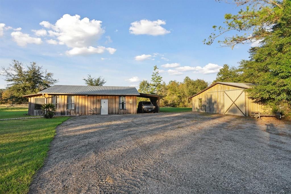 For Sale: $795,000 (2 beds, 2 baths, 1605 Square Feet)