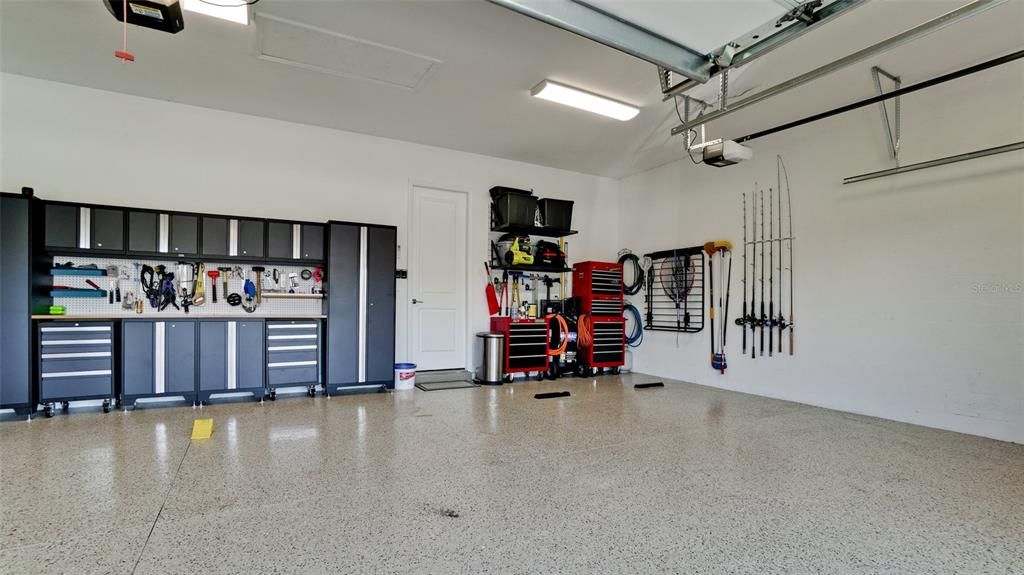 Garage... meticulously cleaned and maintained