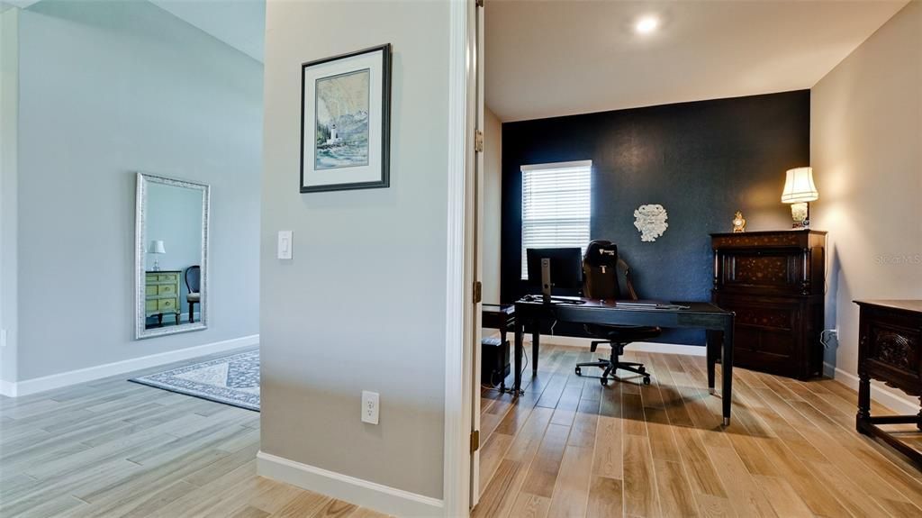 Office/Flex Space w/French Doors