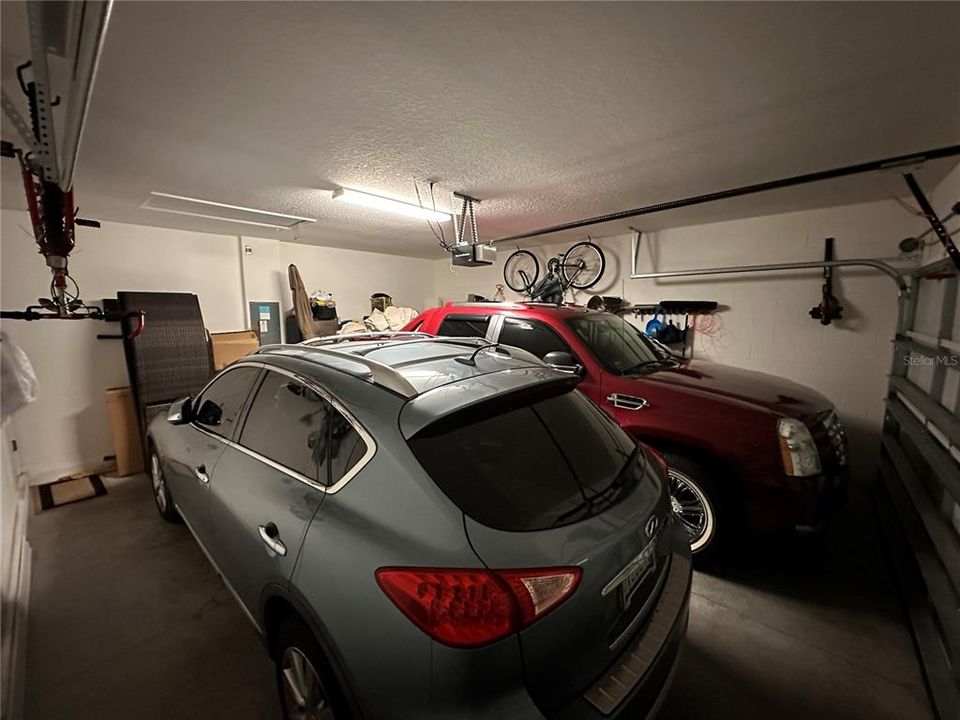 GARAGE 2