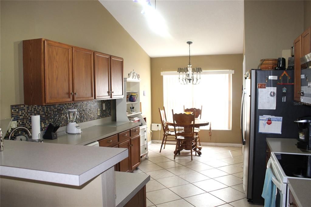 Large, spacious kitchen