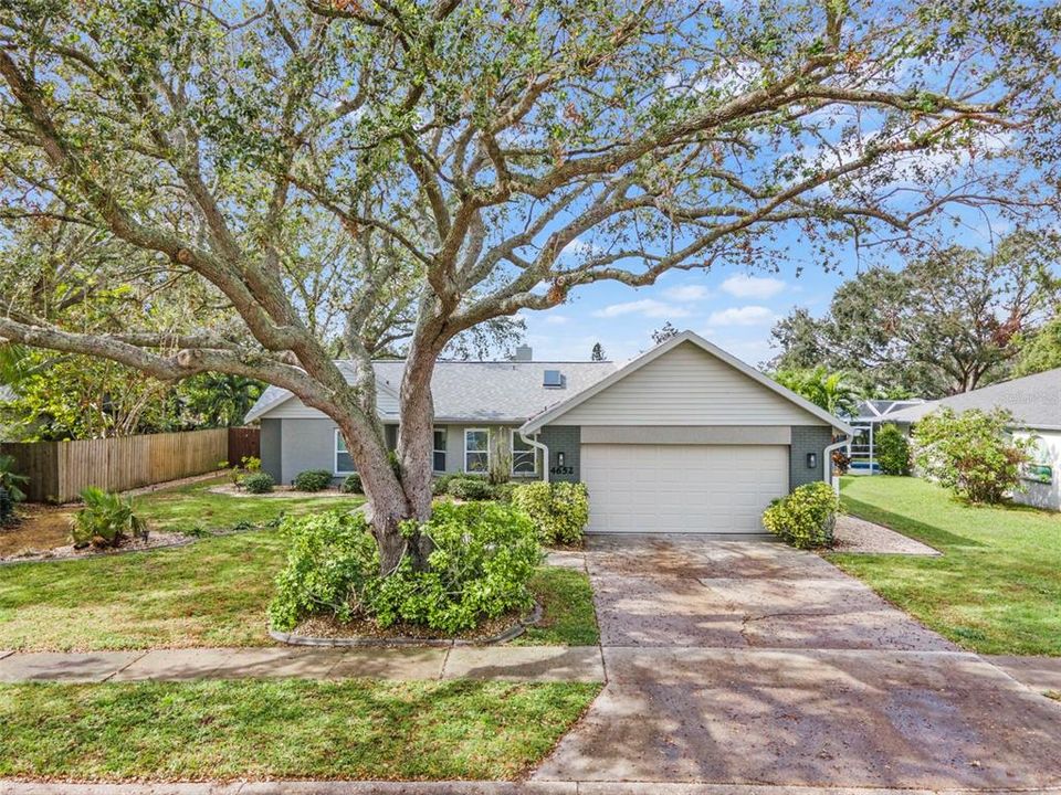 For Sale: $435,000 (3 beds, 2 baths, 1572 Square Feet)