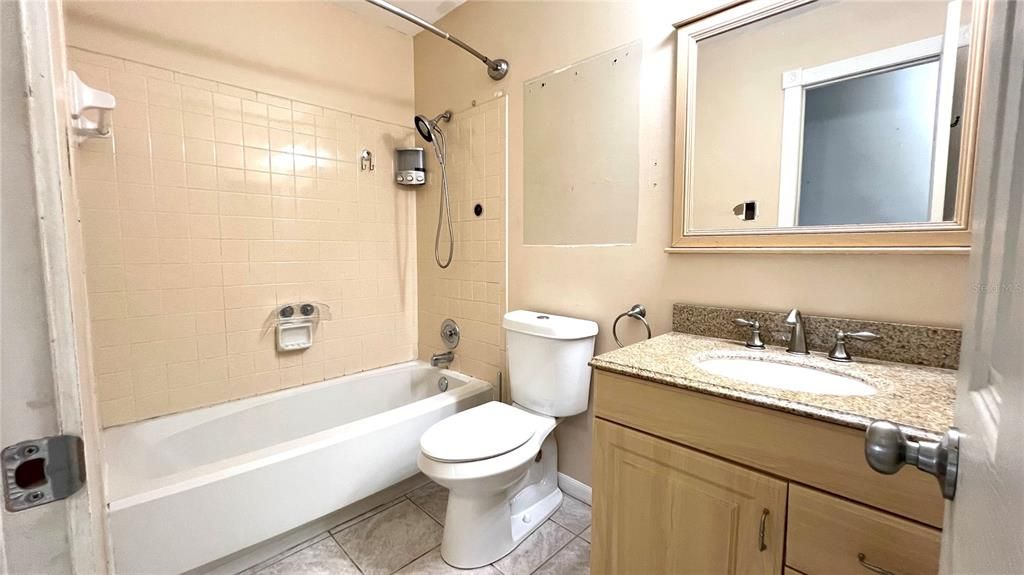 2nd bathroom