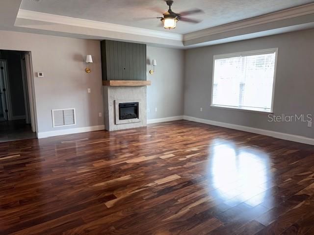 For Rent: $2,500 (3 beds, 2 baths, 1456 Square Feet)