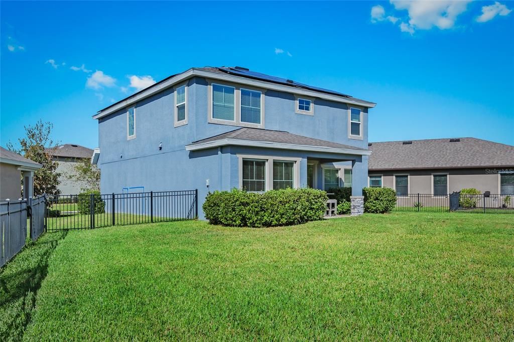 For Sale: $470,000 (4 beds, 2 baths, 2473 Square Feet)