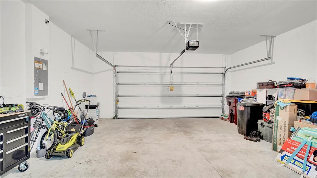 2 Car Garage