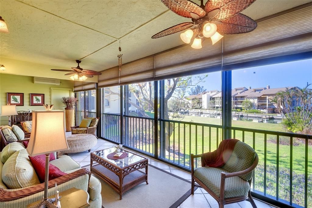 Enclosed and airconditioned lanai with excellent water views.