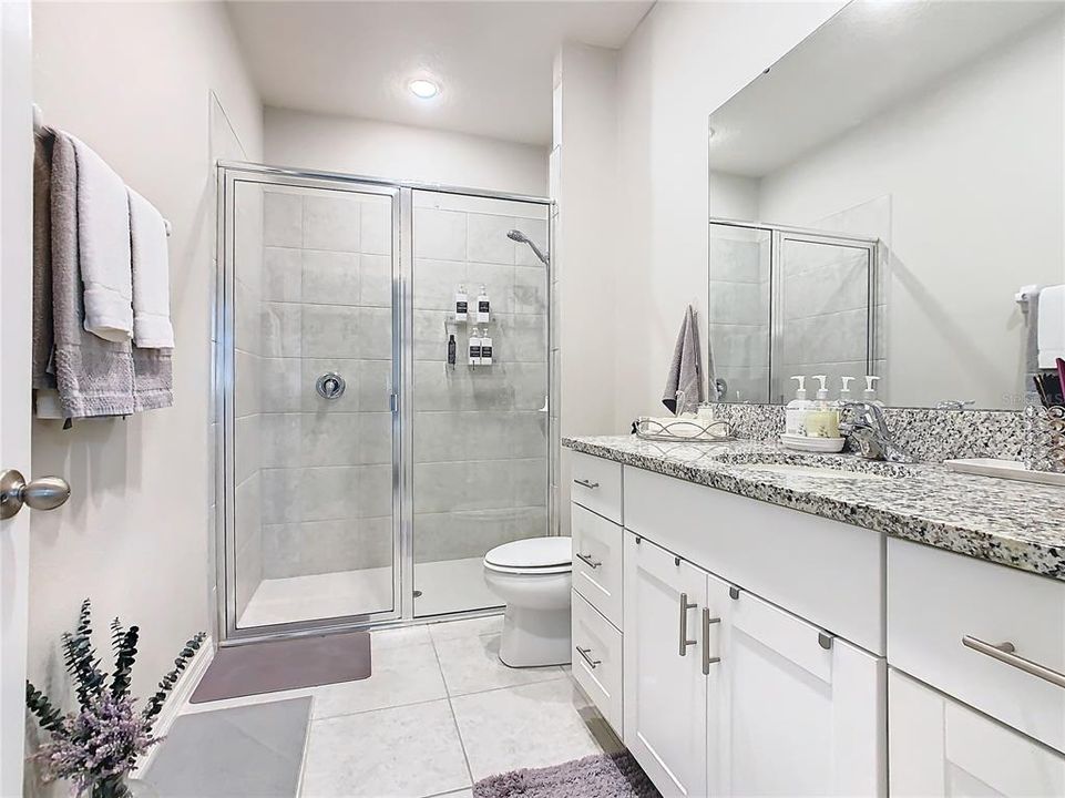 For Sale: $325,000 (3 beds, 2 baths, 1531 Square Feet)