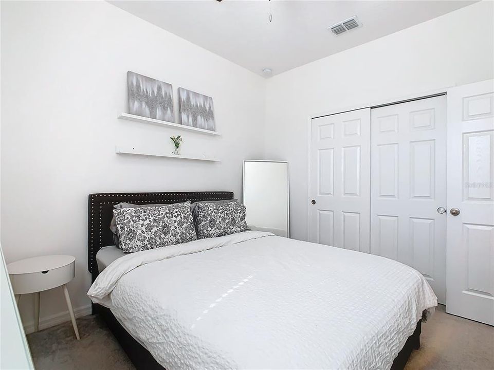 For Sale: $325,000 (3 beds, 2 baths, 1531 Square Feet)