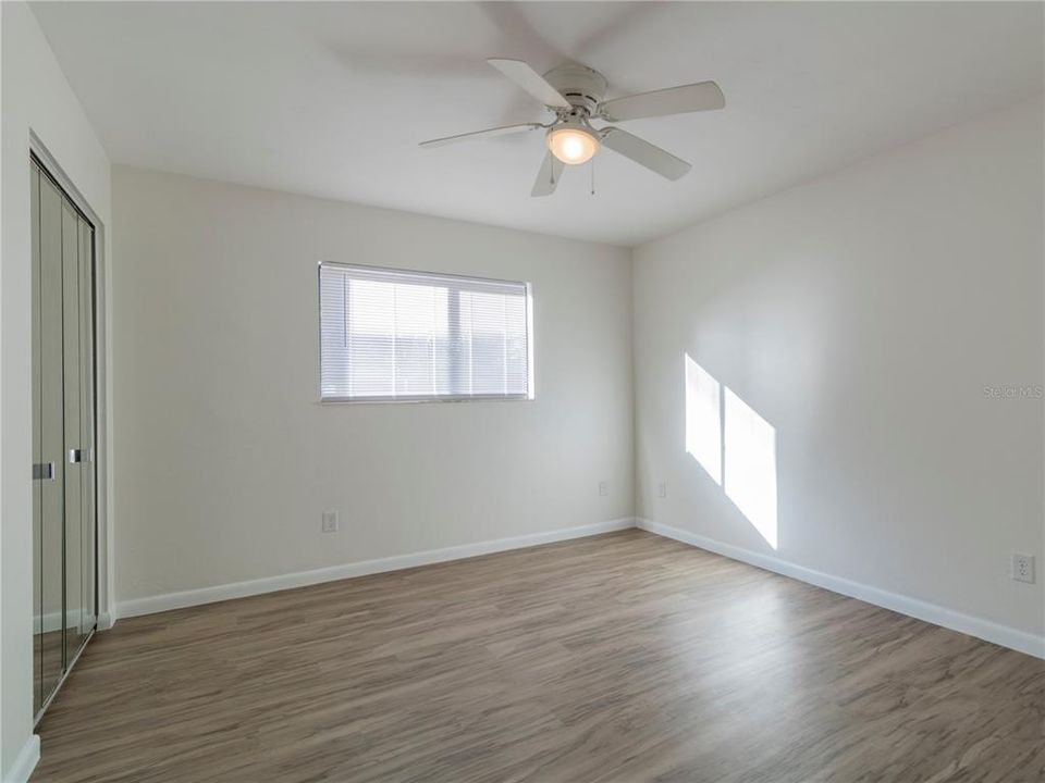 For Rent: $1,950 (3 beds, 2 baths, 1304 Square Feet)