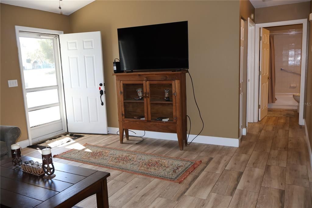 Great Room Vaulted Ceilings