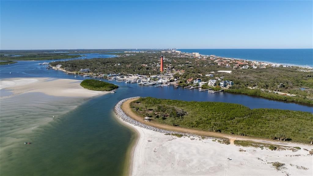 Lighthouse Park and Inlet Park just a mile away.