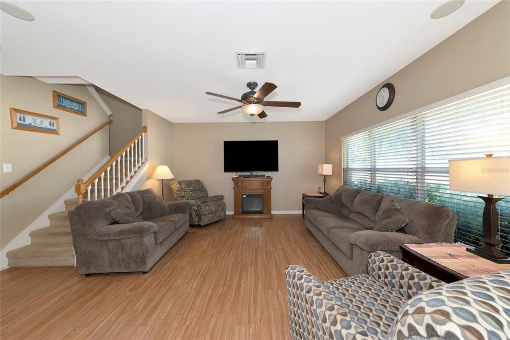 For Sale: $429,900 (3 beds, 2 baths, 2254 Square Feet)