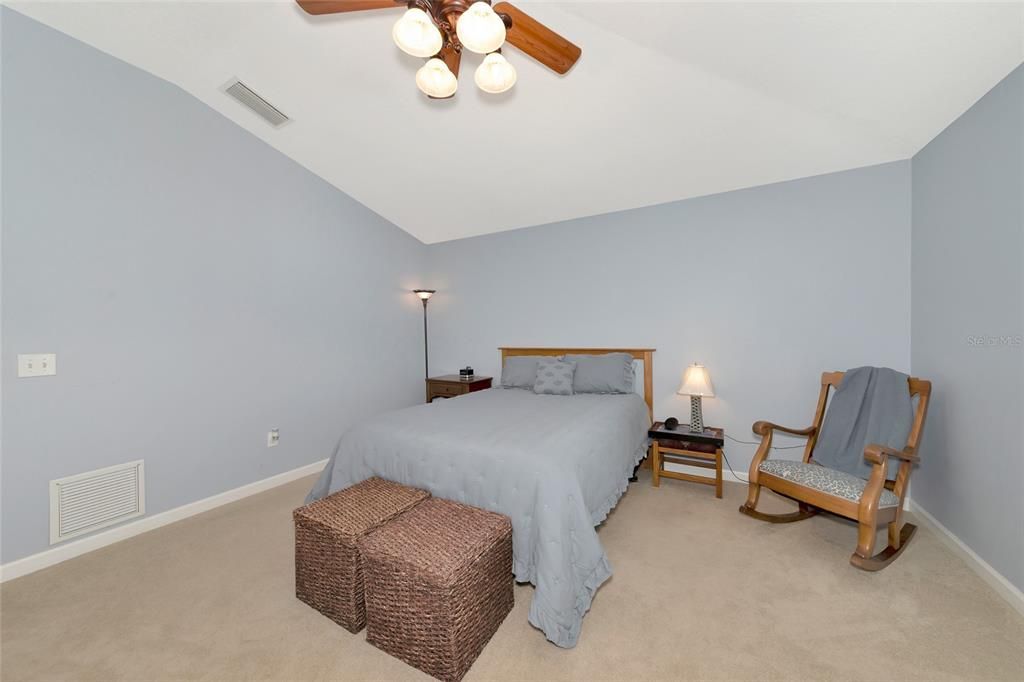 For Sale: $429,900 (3 beds, 2 baths, 2254 Square Feet)