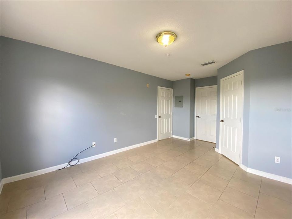 For Rent: $1,650 (2 beds, 2 baths, 1045 Square Feet)