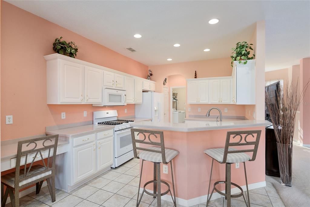 For Sale: $334,770 (3 beds, 2 baths, 1701 Square Feet)