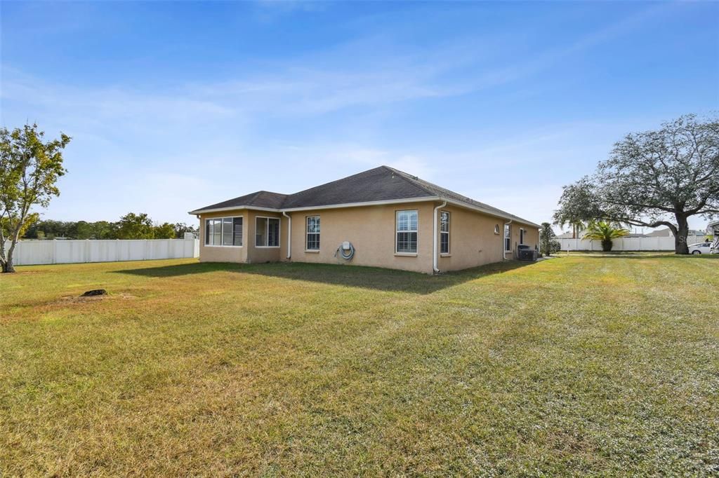 Active With Contract: $399,900 (4 beds, 2 baths, 2093 Square Feet)