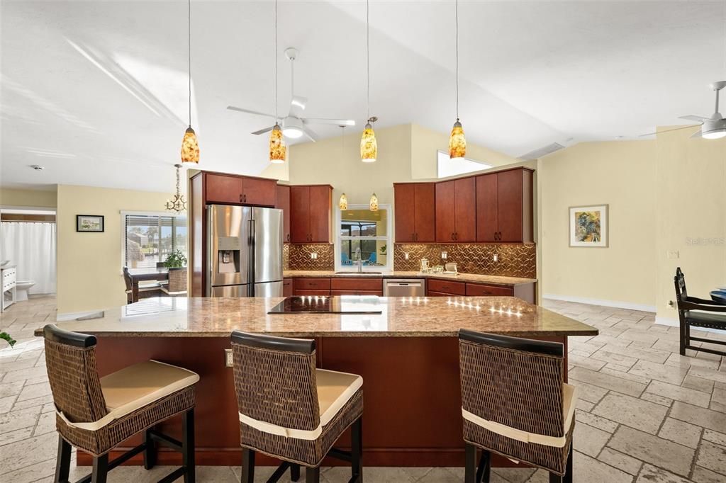 Breakfast Bar on the Kitchen Island