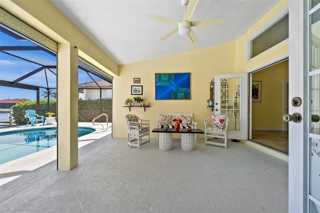 Covered Lanai overlooking the pool